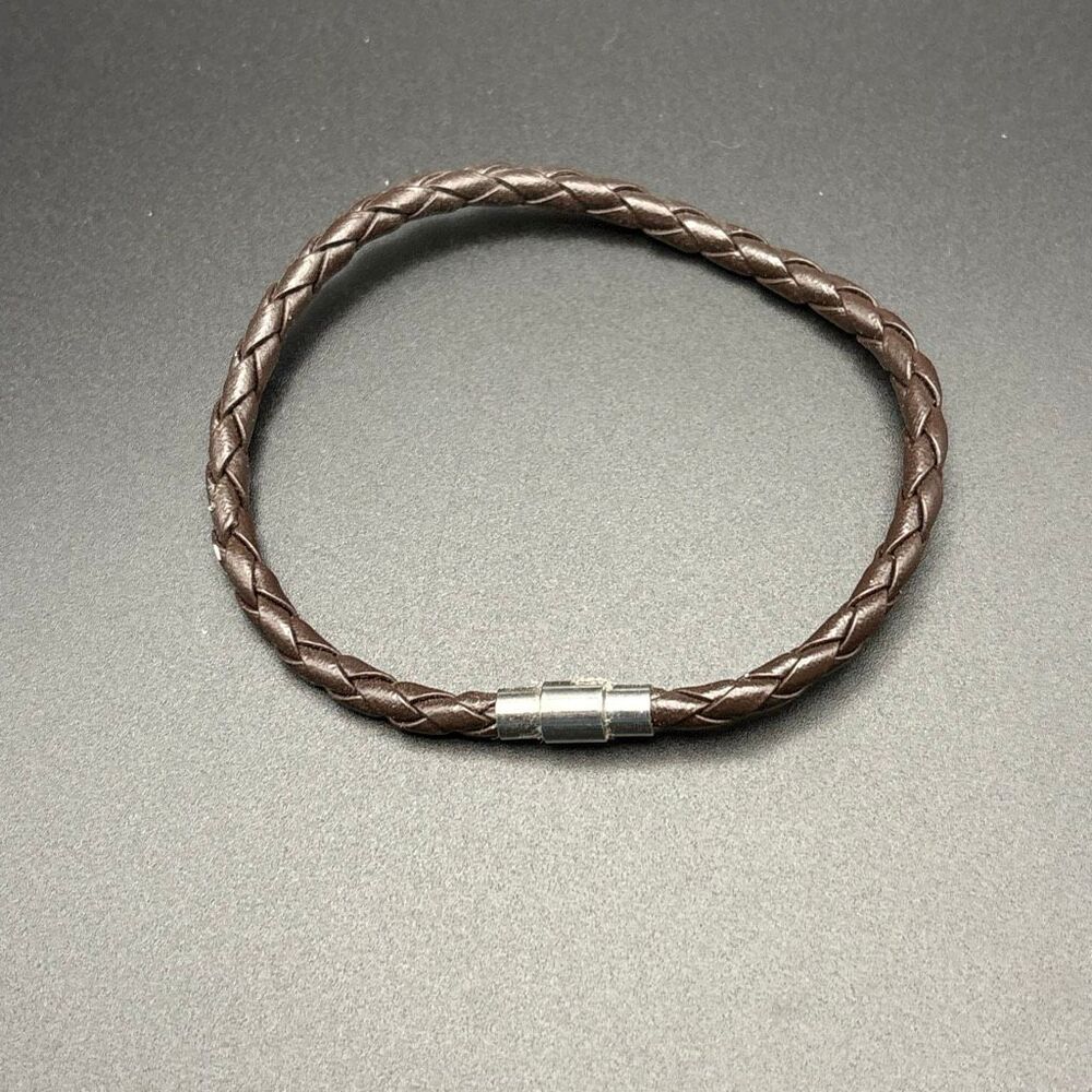 Braided Brown Vegan Leather Bracelet, Men, NEW, Magnetic Clasp